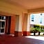 Home Inn & Suites
