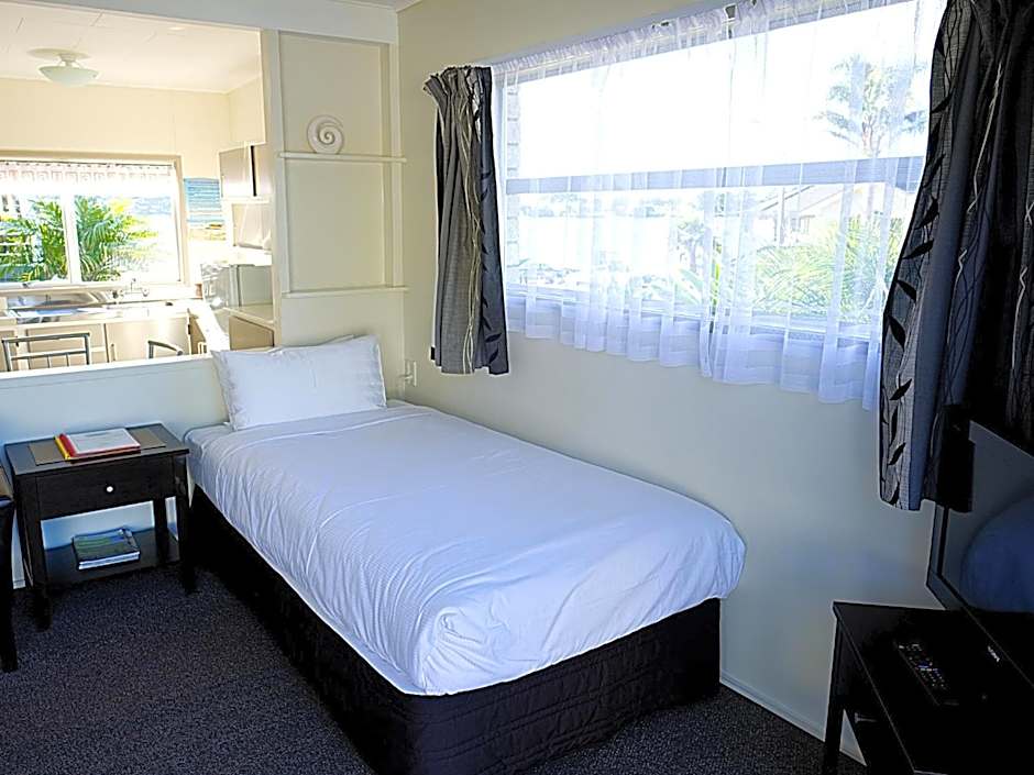 Tairua Shores Motel