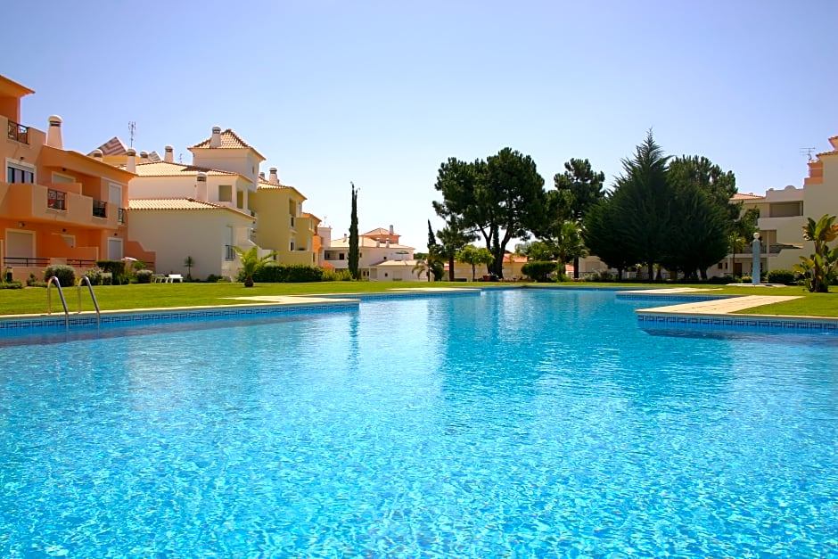 Jardins Santa Eulalia by Garvetur