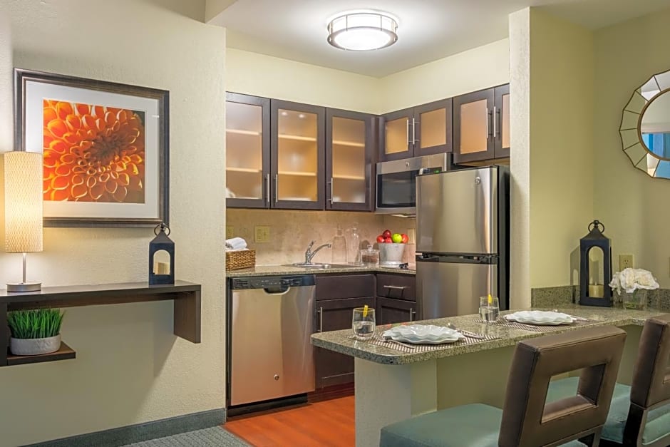 Staybridge Suites Wilmington - Brandywine Valley