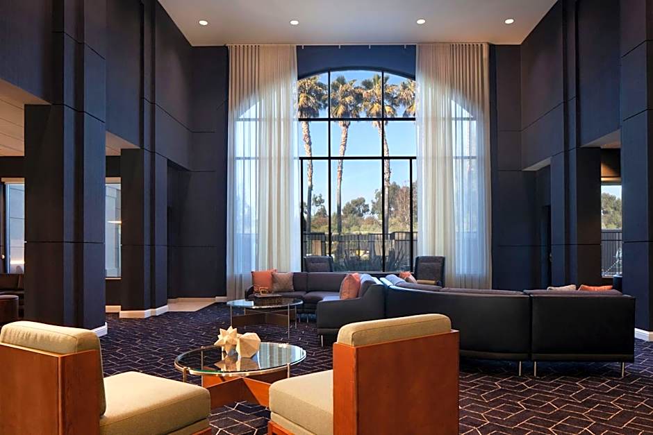 Courtyard by Marriott Newark Silicon Valley