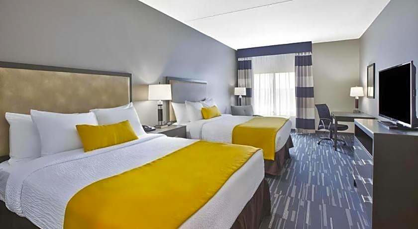 Best Western Plus Cranberry-Pittsburgh North
