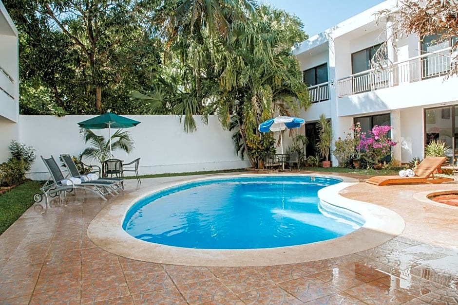 Hotel Holly