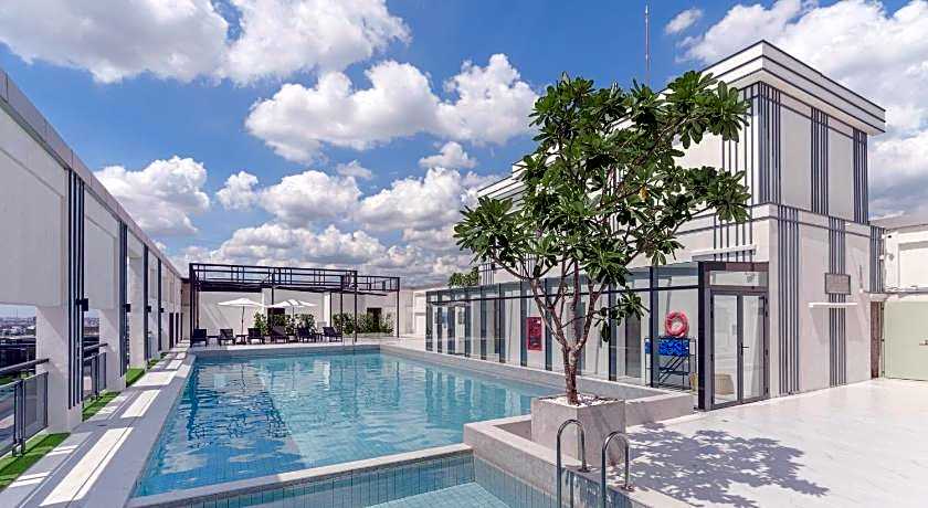 Shenzhen Tower Hotel Bangkok