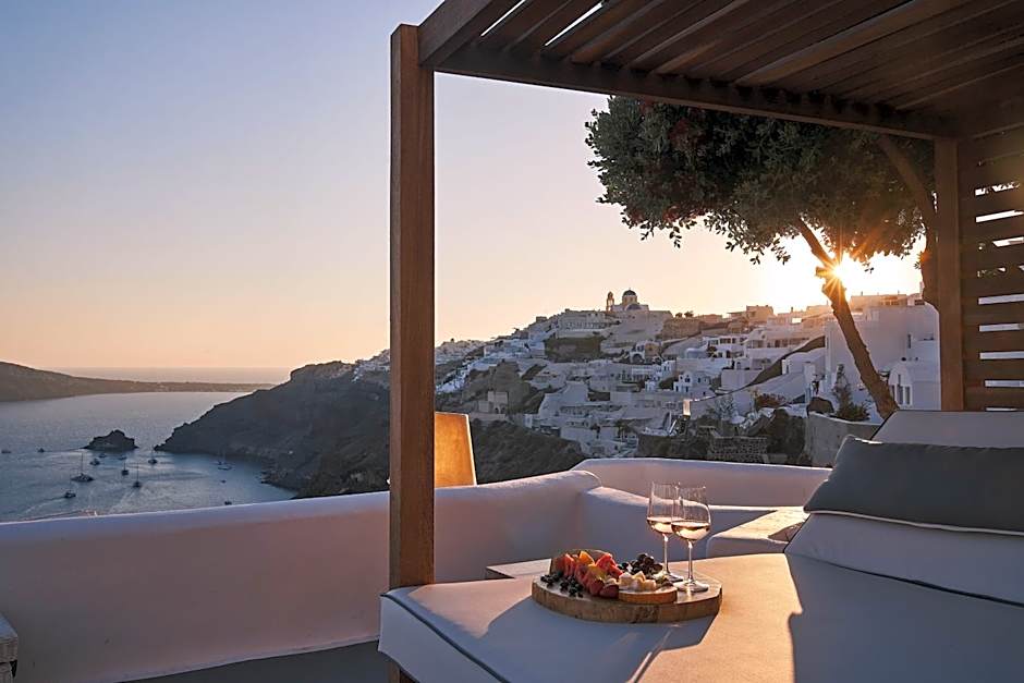 Katikies Santorini - Gea House - The Leading Hotels Of The World