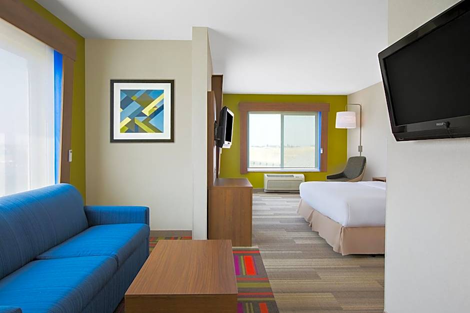 Holiday Inn Express Hotel & Suites Ontario By IHG