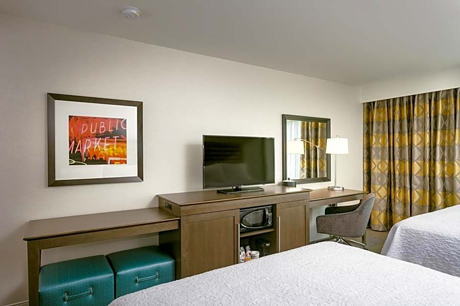 Hampton Inn & Suites Seattle/Northgate