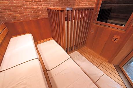 Adjoining Double Rooms with Small Double Bed