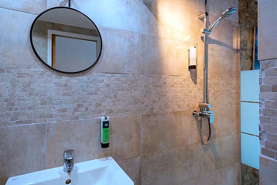 Logis Hôtel Beauséjour