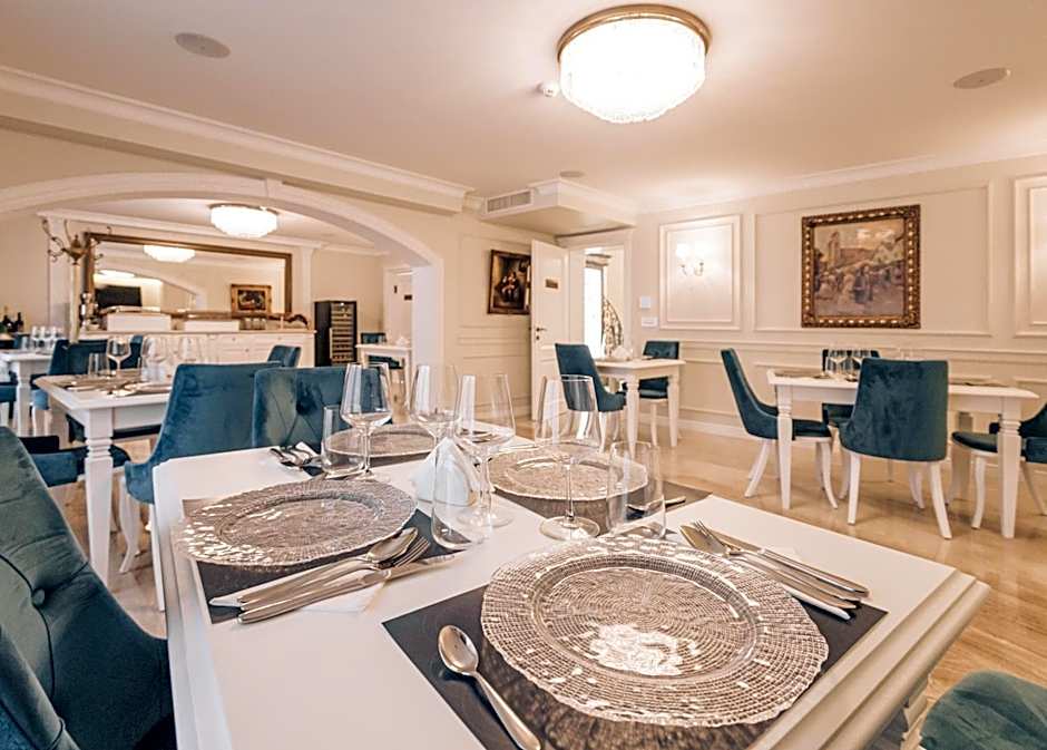 Grant Boutique Hotel