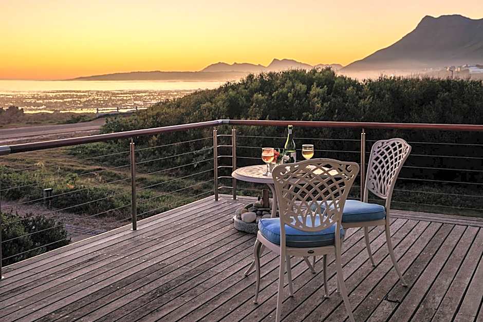 138 Marine Beachfront Guesthouse