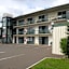 Gateway International Motel