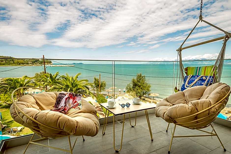 Angela Beach Hotel & Apts