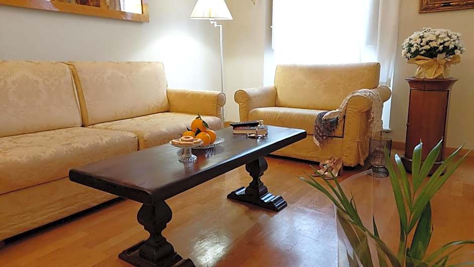 Tornabuoni La Petite Suite