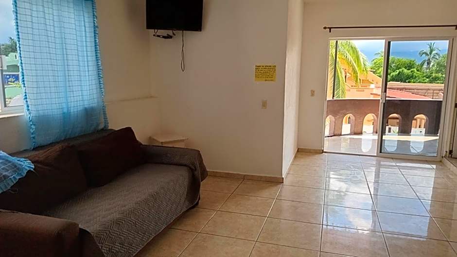 Hotel Casa Raymundo Suites