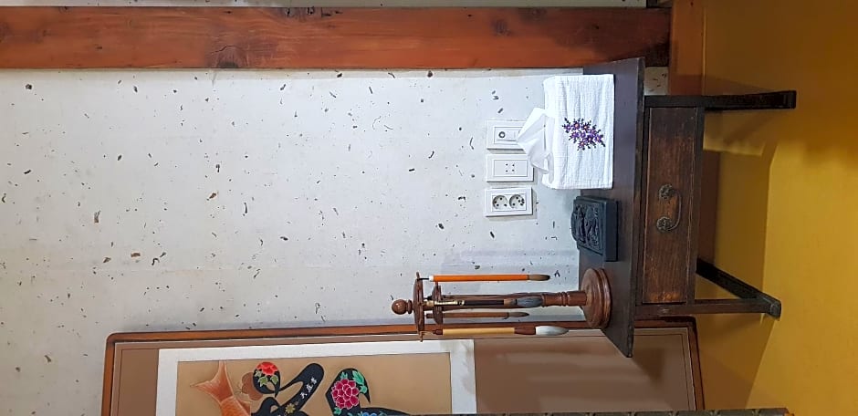 Gallery Jin Hanok Guesthouse