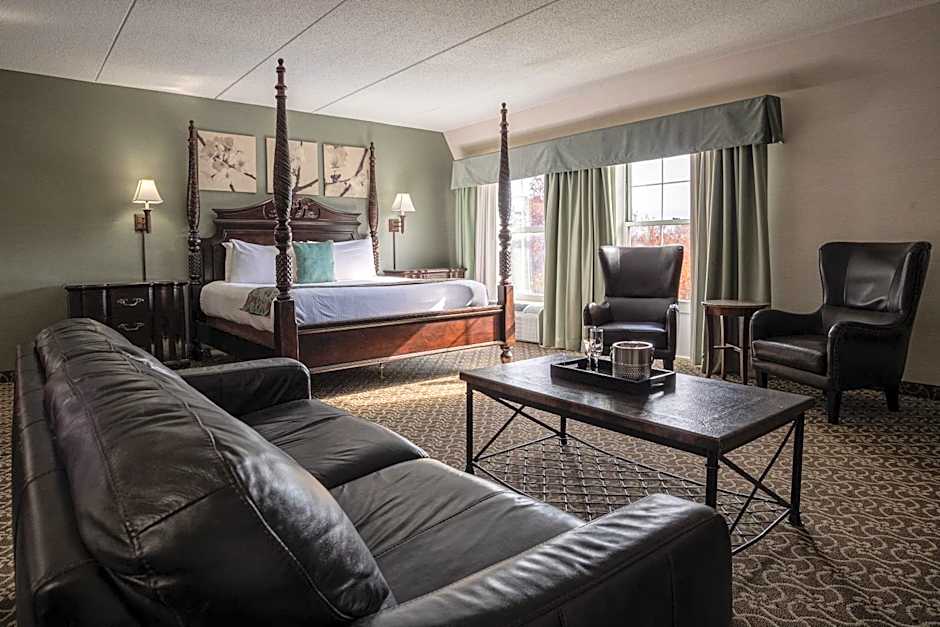 D. Hotel Suites & Spa