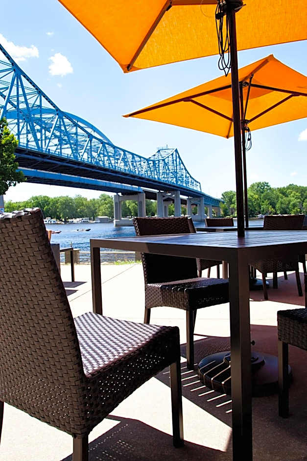 Courtyard by Marriott La Crosse Downtown/Mississippi Riverfront