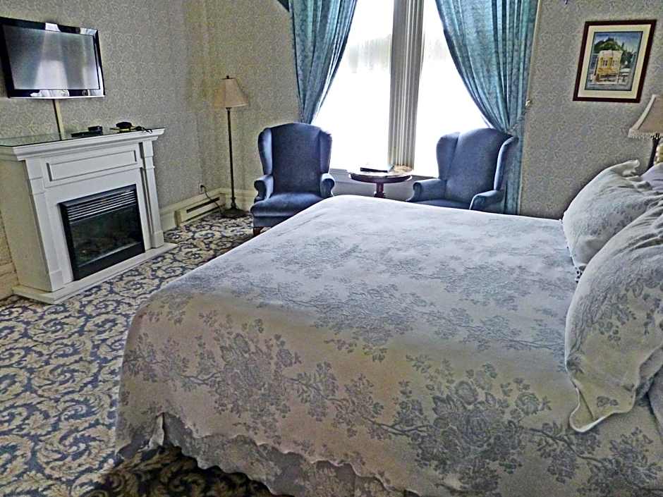 Superior 1 King Bed — 5 fotoğraftan 1. fotoğraf