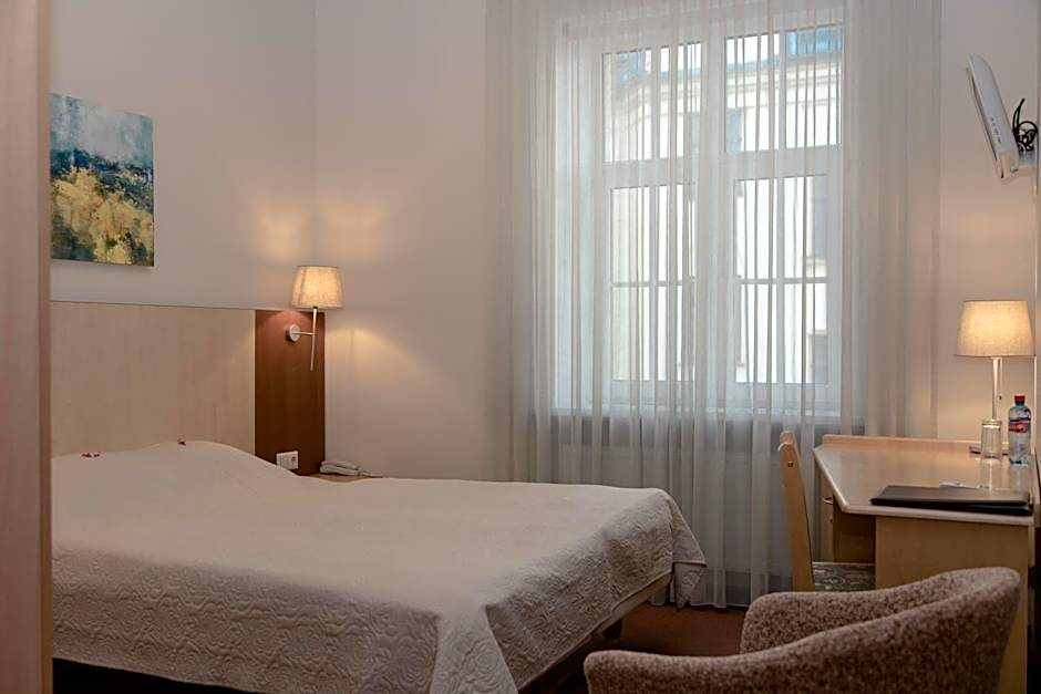 Hotel Edvards