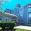 Days Inn & Suites by Wyndham Arlington Heights