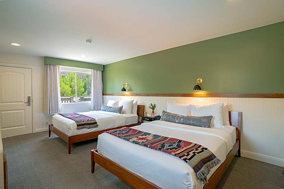 Pioneer Lodge Springdale