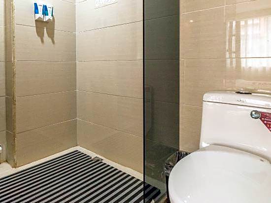 Mufeng Hotel (Guangzhou Tiyu West Road Metro Station)
