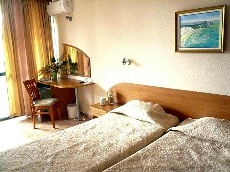 Park Hotel Briz - All Inclusive & Free Parking