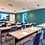 Courtyard by Marriott Paris Charles de Gaulle Central Airport