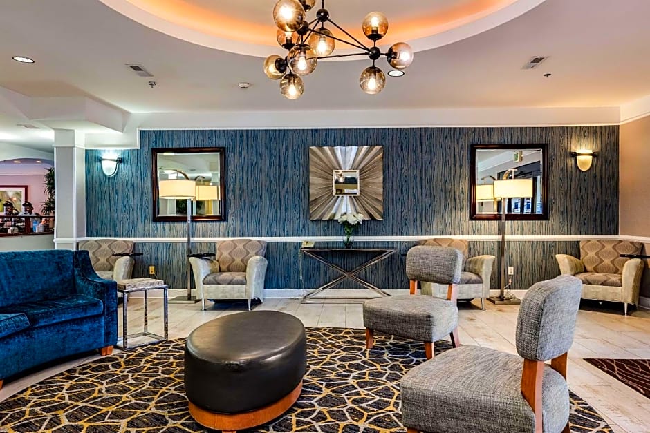 Comfort Inn & Suites Savannah Airport