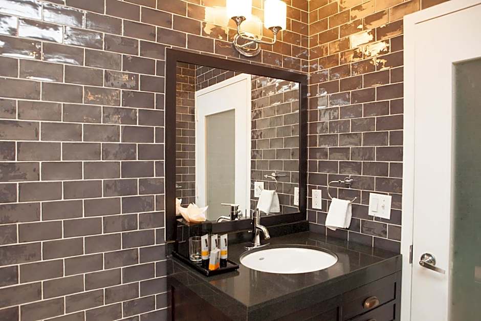 Ravel Hotel, A Trademark Collection Hotel