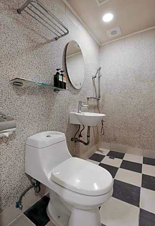 Japanese-Style Double Room