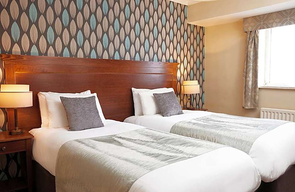 The Coleshill by Greene King Inns