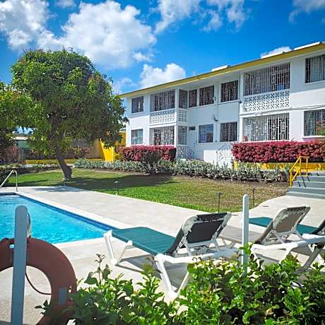 Adulo Apartments