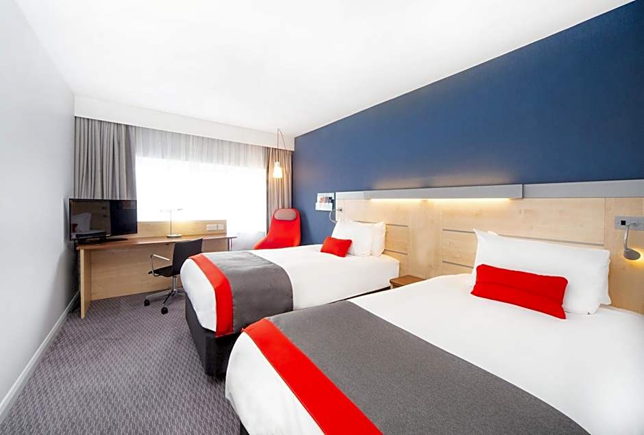 Holiday Inn Express Folkestone Channel Tunnel By IHG