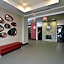 Holiday Inn Express & Suites Utica By IHG