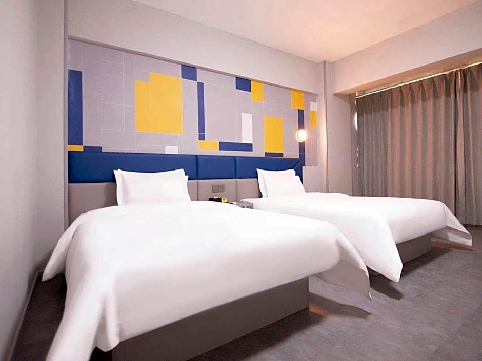 7 Days Inn Zhengzhou Renin Road Metro Station Daweicheng
