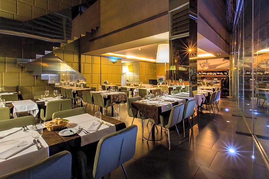 Golden Tulip Sao Joao da Madeira Hotel