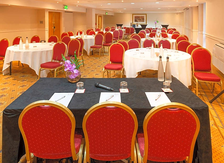 Millennium Gloucester Hotel London