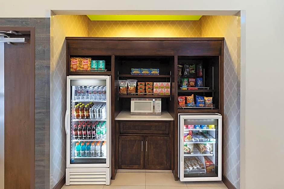 Ramada by Wyndham El Paso