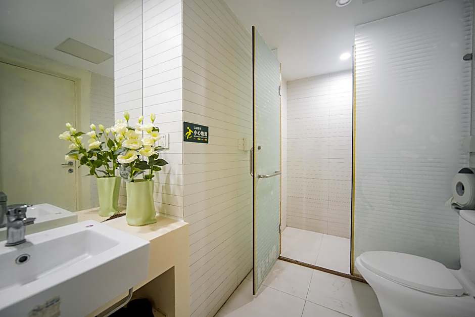 U Hotel Apartment Zhujiang New Town (Flower City Square)