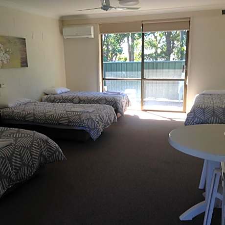 Quadruple Room with Bathroom