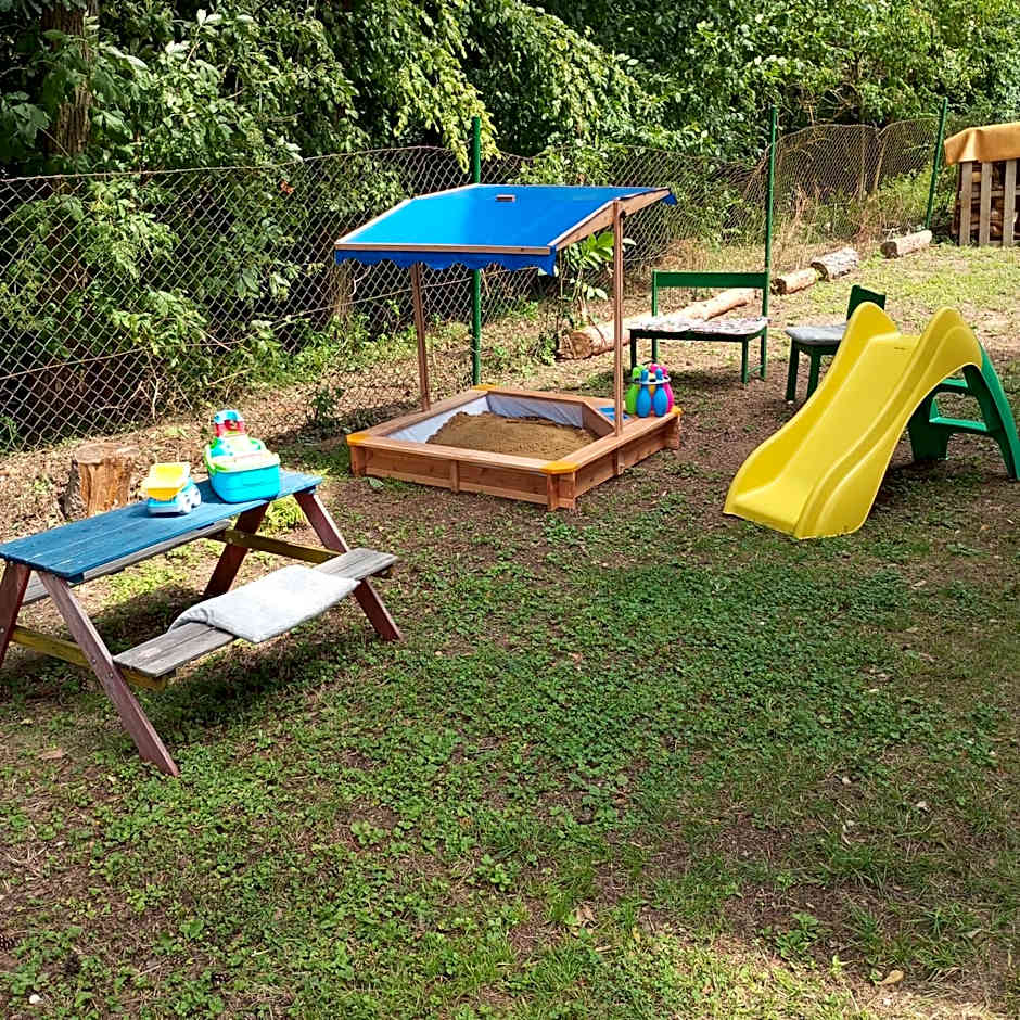 Chata u tří borovic