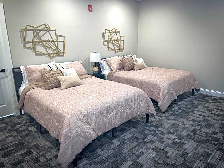 Inn at Elijah McLean's