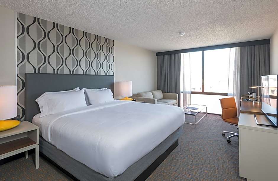 Wyndham Fort Smith City Center