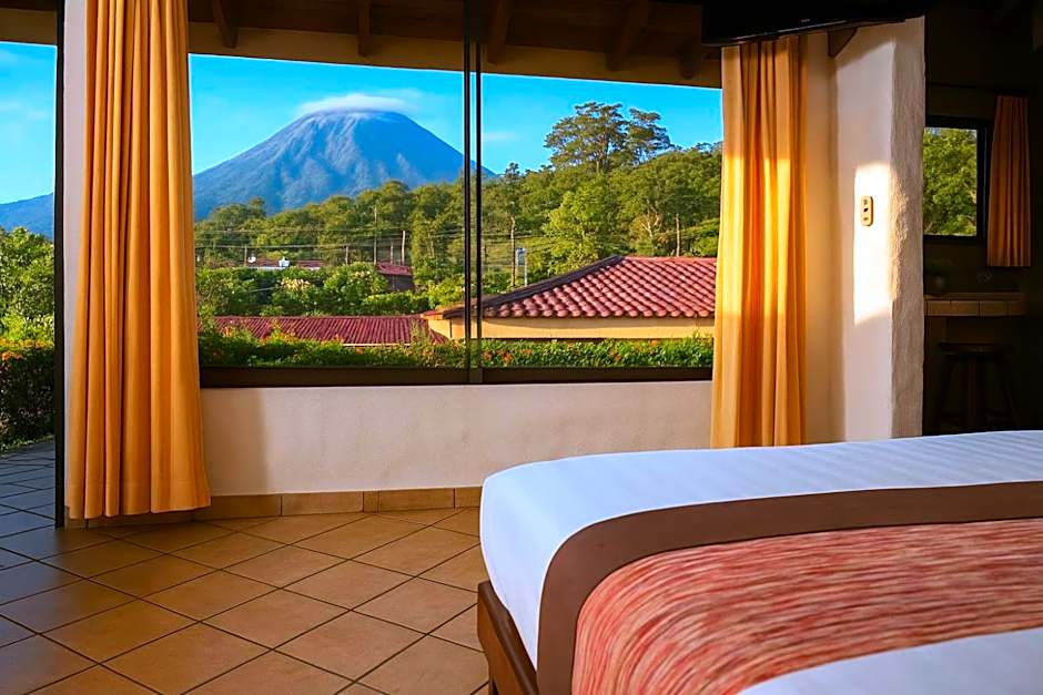 Arenal Volcano Inn