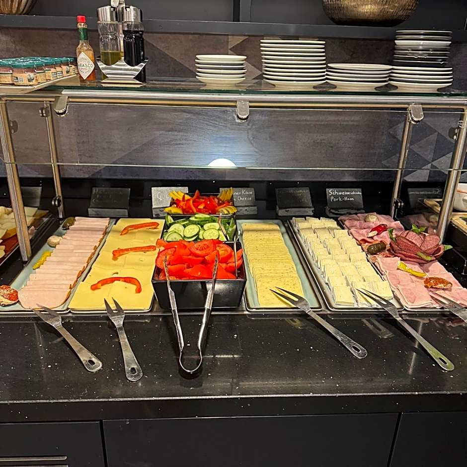 Holiday Inn - the niu, Ridge Halle Central Station By IHG