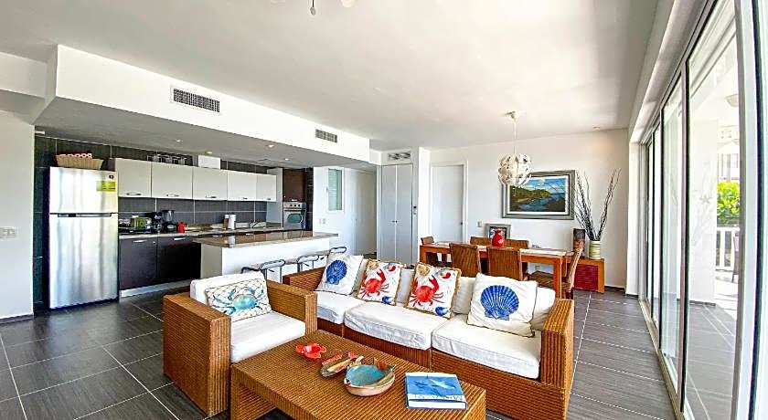 Xeliter Vista Mare, Samana