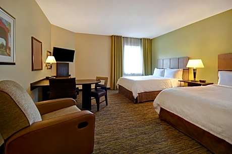 Queen Studio with Two Queen Beds - Hearing Accessible - Non-Smoking