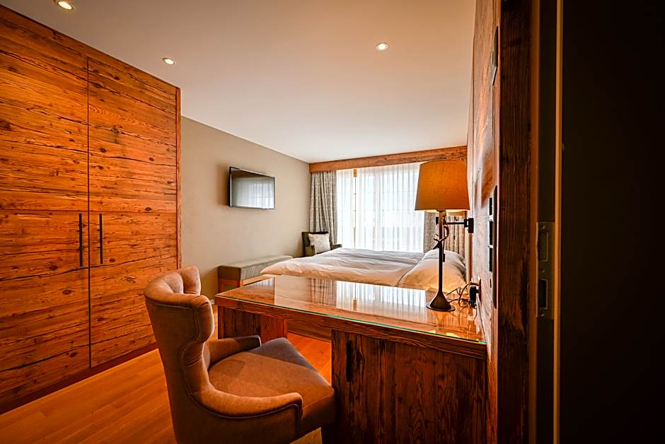 Photo 1 of 17 of Superior 2 Bedroom Suite